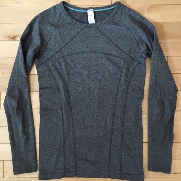 Ivivva Fly Tech Long Sleeve - Picture 1 of 2